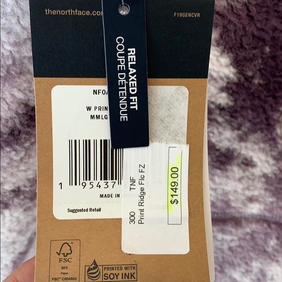 The North Face Fleece Jacket - Picture 10 of 12